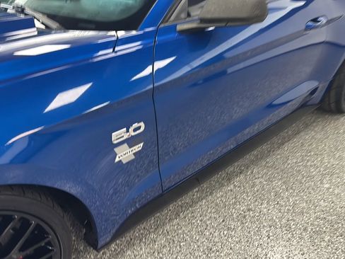 Used 2017 Ford Mustang GT w/ GT Performance Package RWD image 31
