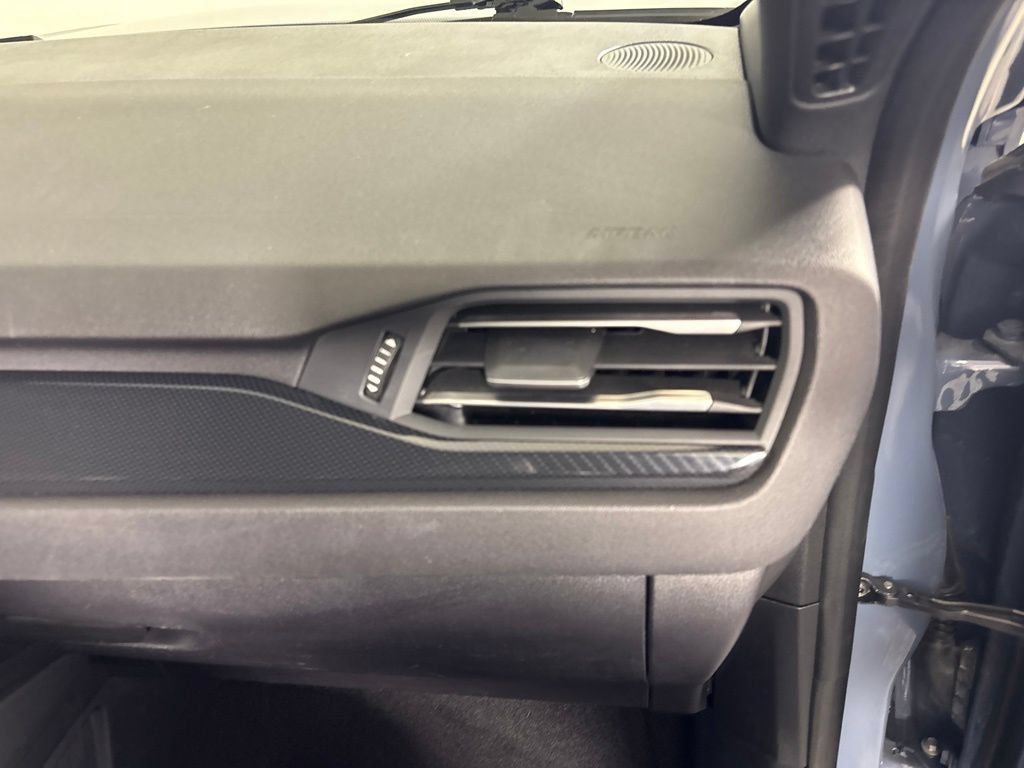 Used 2025 Ford Escape ST-Line FWD image 20