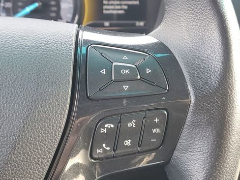 Used 2016 Ford Explorer XLT w/ Equipment Group 202A image 19