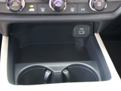 Used 2024 Honda HR-V LX image 20
