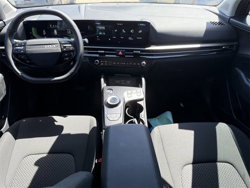 New 2026 Kia Sportage S image 13