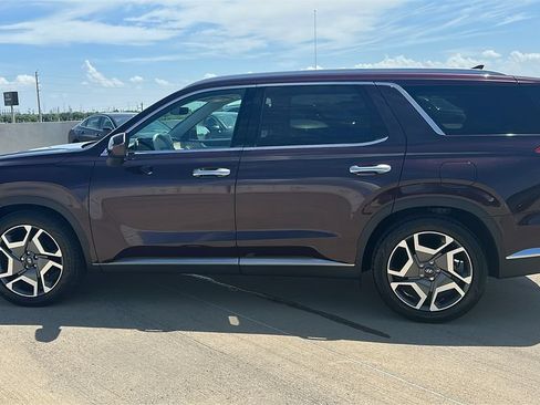 Used 2024 Hyundai Palisade Limited FWD image 10