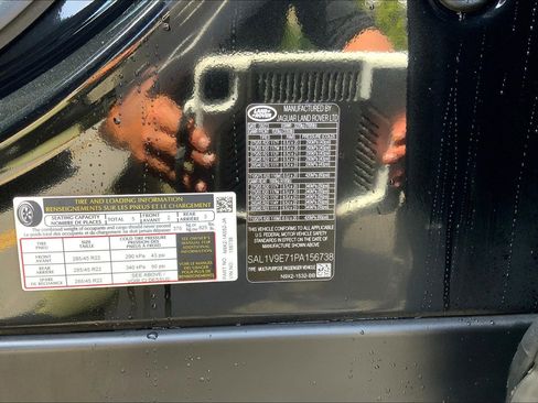 Used 2023 Land Rover Range Rover Sport First Edition image 33