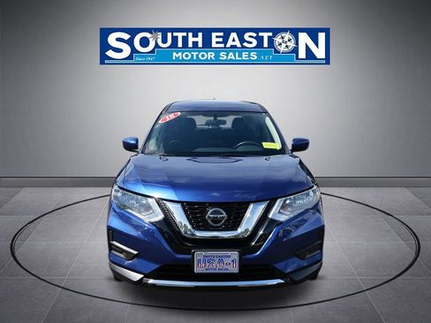 Used 2018 Nissan Rogue S AWD/4WD image 3