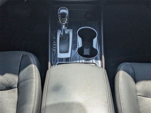 Used 2017 Nissan Altima 2.5 SL w/ 2.5 Technology Package image 18