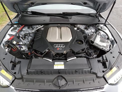 Used 2022 Audi RS 7 Sportback AWD/4WD image 27