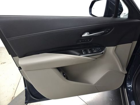 Used 2020 Cadillac XT4 Premium Luxury AWD/4WD image 14