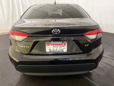 Certified 2024 Toyota Corolla LE image 16