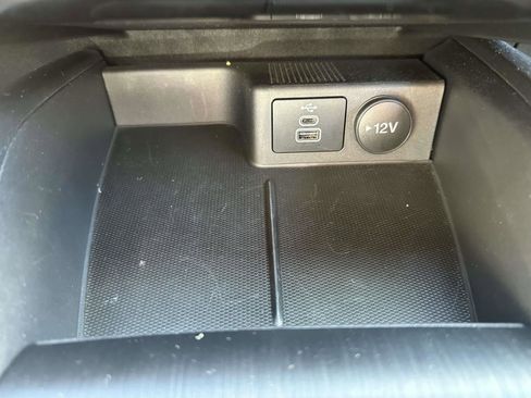 Used 2025 Ford Escape ST-Line Elite w/ Tech Pack #1 image 27