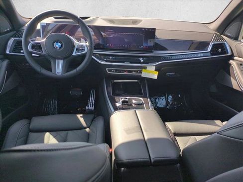 New 2026 BMW X5 xDrive40i AWD/4WD image 15