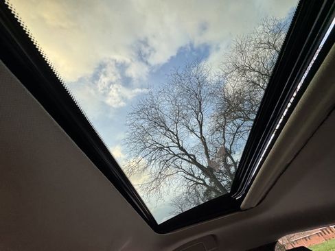 New 2026 Nissan Sentra SR w/ SR Premium Package image 18