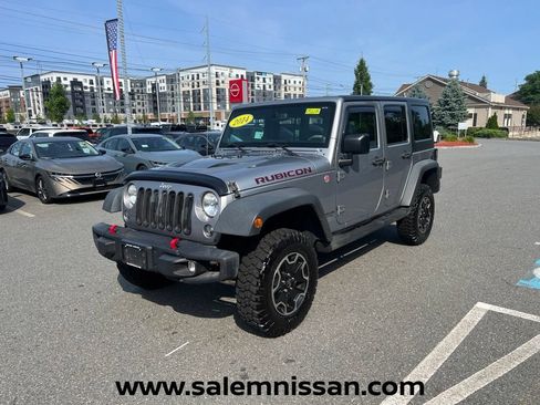 Used 2014 Jeep Wrangler Unlimited Rubicon AWD/4WD image 3