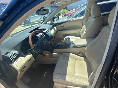 Used 2011 Lexus RX 350 AWD w/ Premium Pkg image 4