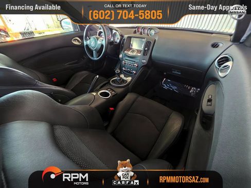Used 2014 Nissan 370Z Touring w/ Sport Package image 7