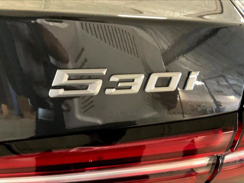 Certified 2025 BMW 530i 530i image 9