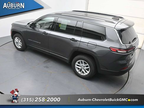 Used 2023 Jeep Grand Cherokee L Laredo AWD/4WD image 31