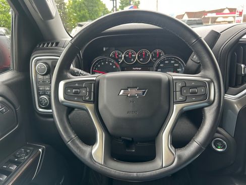 Used 2021 Chevrolet Silverado 1500 LT Trail Boss w/ Convenience Package II image 42