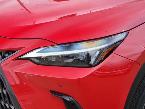 Used 2023 Lexus NX 350 AWD image 9