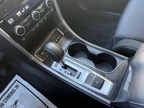 Used 2022 Subaru Ascent Premium w/ Convenience Package image 22