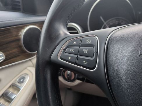 Used 2017 Mercedes-Benz C 300 Sedan image 24