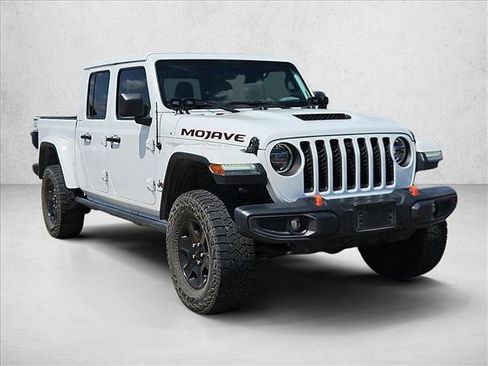 Used 2021 Jeep Gladiator Mojave AWD/4WD image 3