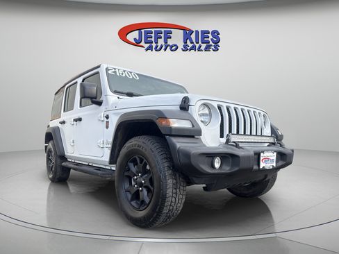 Used 2019 Jeep Wrangler Unlimited Sport S image 3