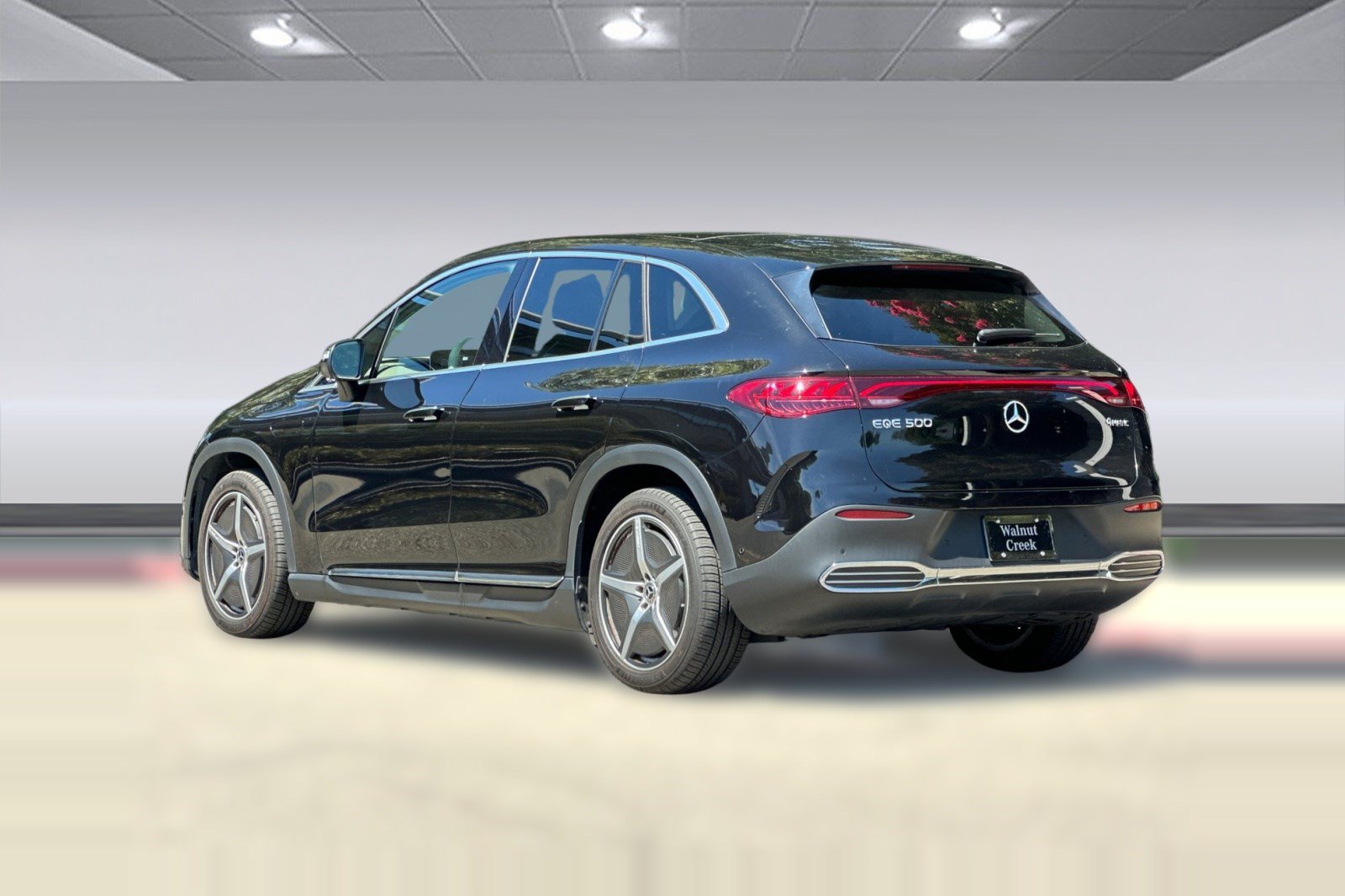 Certified 2023 Mercedes-Benz EQE 500 4MATIC SUV image 3