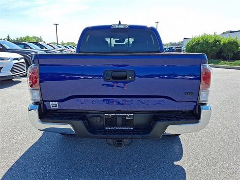 Certified 2023 Toyota Tacoma TRD Off-Road image 5