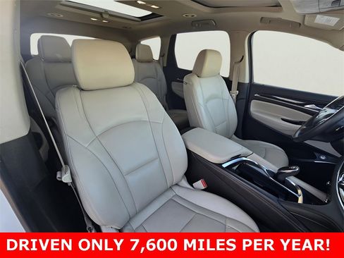 Used 2018 Buick Enclave Premium image 5