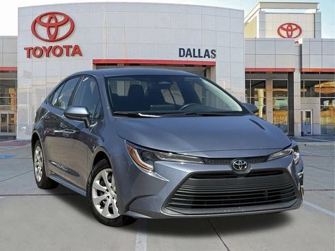 Used 2024 Toyota Corolla LE FWD image 1