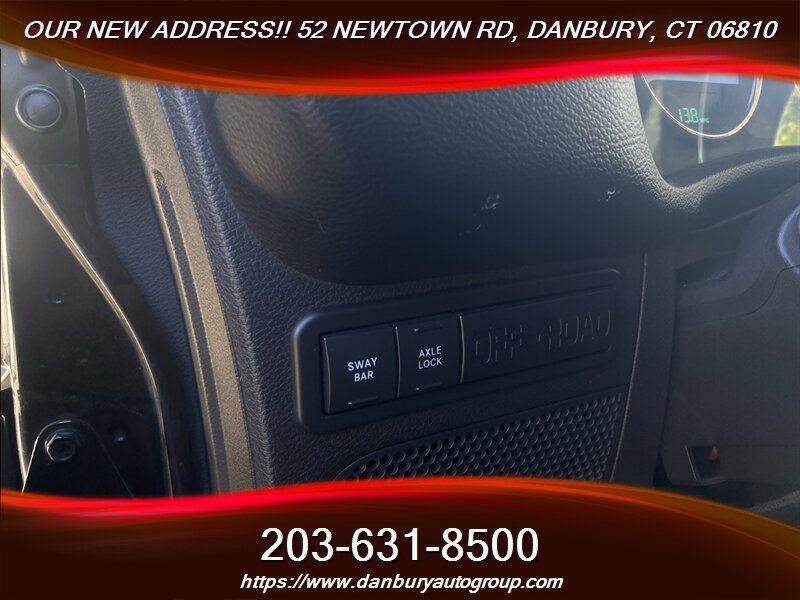 Used 2011 Jeep Wrangler Unlimited Rubicon w/ Trailer Tow Group AWD/4WD image 13