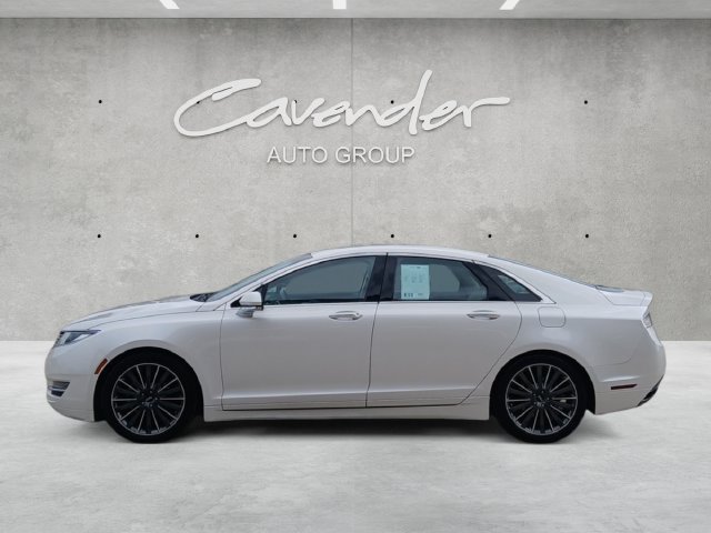 Used 2016 Lincoln MKZ w/ Equipment Group 300A Reserve FWD image 14
