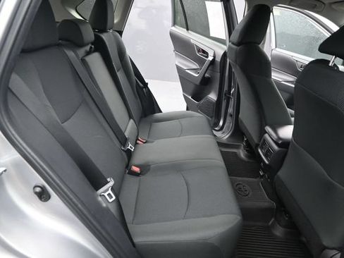 Used 2023 Toyota RAV4 LE FWD image 16