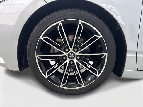 Used 2019 Toyota Avalon Touring w/ Advanced Safety Package FWD image 51