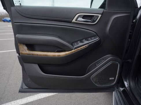 Used 2016 GMC Yukon Denali image 15