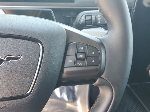 Used 2023 Ford Mustang Mach-E Select image 23