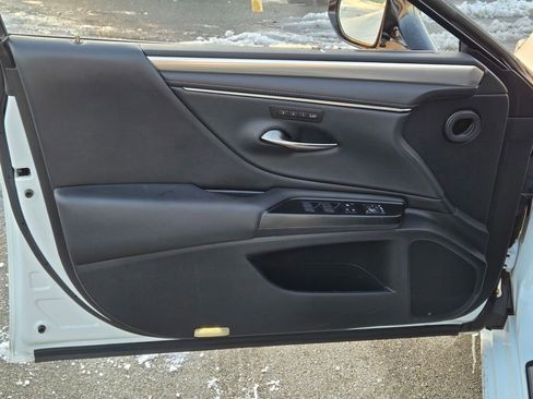 Used 2020 Lexus ES 350 F Sport image 28