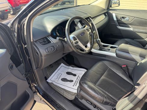 Used 2011 Ford Edge SEL w/ 202A Rapid Spec Order Code image 9