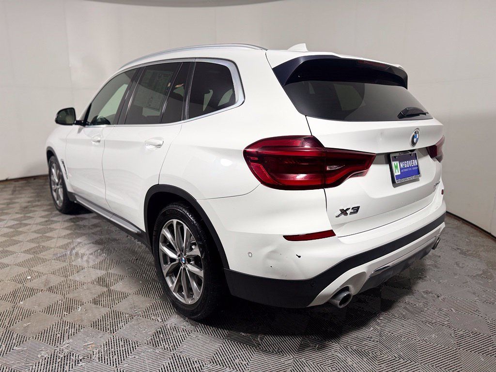 Used 2019 BMW X3 xDrive30i w/ Executive Package AWD/4WD image 4