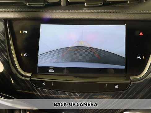 Used 2024 Cadillac XT6 Premium Luxury w/ LPO, Floor Liner Package AWD/4WD image 6
