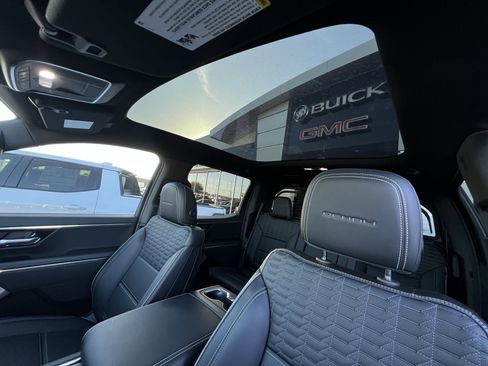 New 2025 GMC Sierra EV Denali image 26