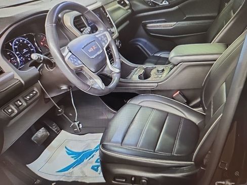 Used 2021 GMC Acadia Denali w/ Denali Ultimate Package image 5