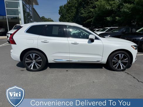 Used 2023 Volvo XC60 B5 Plus w/ Climate Package AWD/4WD image 9