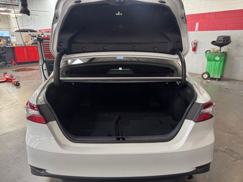 Certified 2023 Toyota Camry LE FWD image 34