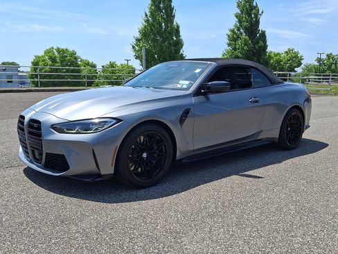 Used 2022 BMW M4 xDrive Competition AWD/4WD image 33