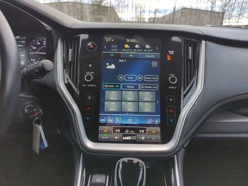 Used 2023 Subaru Outback Premium image 25