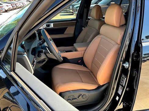 Used 2026 Hyundai Santa Fe Calligraphy FWD image 33