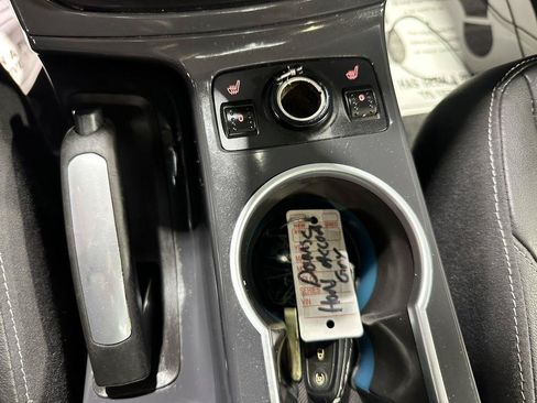 Used 2013 Ford Escape Titanium w/ Parking Technology Pkg FWD image 17