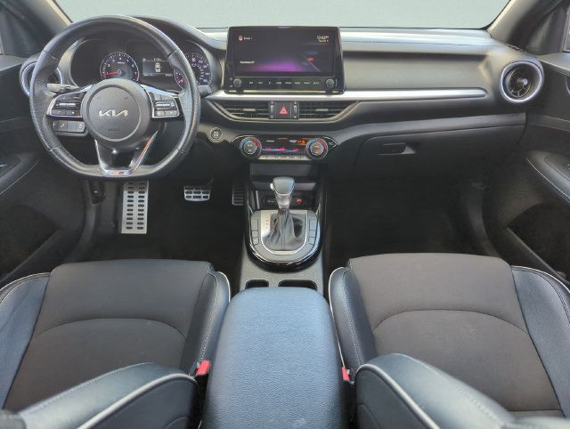 Used 2022 Kia Forte GT-Line w/ GT-Line Technology Package FWD image 23