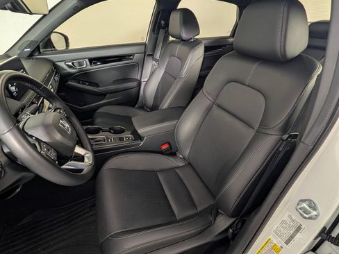 Used 2025 Honda Civic Sport Touring image 5